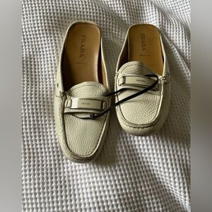 Vintage Prada cream White Leather Loafers size 6.5